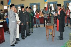 Tonny, Jamil Zeb, dan Hendra Resmi Pimpin DPRD Sibolga