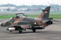 Pesawat Tempur TNI AU Sergap Pesawat Asing