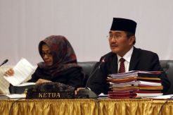 Jimly: Tidak Ada Aturan Lantik DPR Tandingan