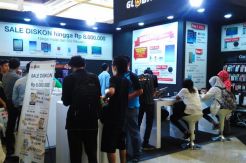 Produk Apple Bekas Diserbu Pengunjung Indocomtech 2014