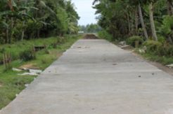 Baru Dikerjakan, Jalan Rabat Beton di Garut Rusak