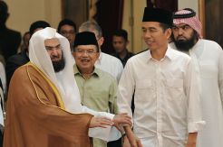 Imam Besar Masjidil...