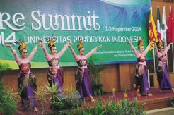 Budaya Pengikat Hubungan...