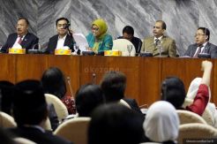 Pemimpin Dewan Diminta Tegas Soal DPR Tandingan