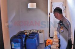 Polisi Bongkar Penimbun...