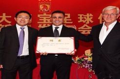 Cannavaro Gantikan Lippi