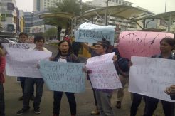 Buntut Pengeroyokan Wartawan, Tangcity Mal Didemo