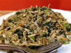 Makan Nasi Goreng Sambil Beramal