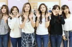 Lewat Video, A Pink Umumkan Acara Khususnya