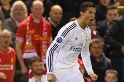 Barcelona Saingi United Demi Gaet Ronaldo
