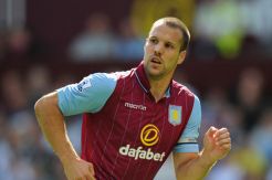 Antisipasi Kepergian Vlaar ke United, Villa Bidik Olsson