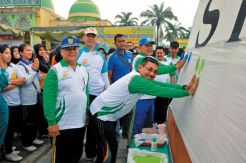 2.000 Orang Cap Tangan...