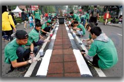 Seniman dan Komunitas...