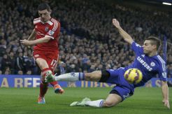 Jinakkan West Brom, Chelsea Perkasa di Puncak