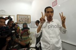 Hak Interpelasi Jokowi Diupayakan Tuntas Sebelum DPR Reses