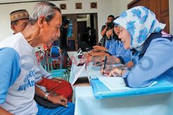 Miliki Lima Dokter,...