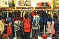 Bisnis Manifestasi Anak...