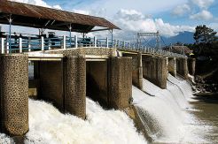 Kementerian PU-Pera Survei 203 Bendung untuk PLTA