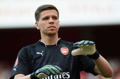Szczesny Optimis Arsenal Lolos ke 16 Besar