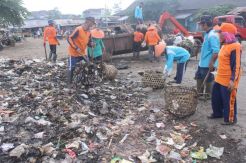 Terminal Sukorejo Dipenuhi Sampah, Kotor dan Bau