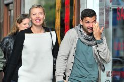 Ini Gaya Sharapova Pacaran