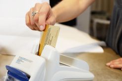 Kurang Sosialisasi, Kartu Kredit PIN 6 Digit Ditunda