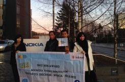 Indosat Ajak Pemenang IWIC Award 2014 ke Luar Negeri