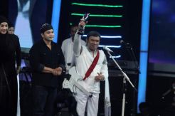 Ulang Tahun, Rhoma Raih Lifetime Achievement Awards