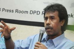 MK dan DPR Harus Tolak Perppu Pilkada