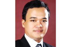 Ujian Persistensi Demokrasi