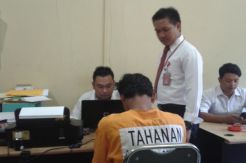 Kabur, Pembunuh Fans Ungu Didor