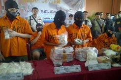 Kini Sindikat Narkoba Gunakan Kurir Lansia
