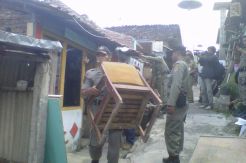 13 Rumah Dibongkar Paksa Satpol PP Kota Semarang
