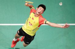 Chen Long Lengkapi Gelar...
