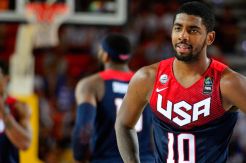 Kyrie Irving Atlet Basket...