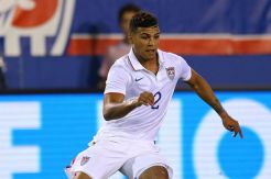 Spurs Resmi Boyong Bek Muda AS