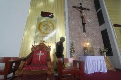 Tim Gegana Sisir Lima Gereja di Samarinda