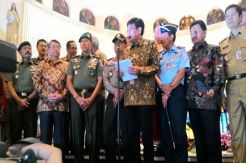 Djarot Klaim Malam Natal Berjalan Aman