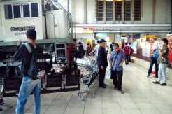 Lokomotif Anjlok, Perjalanan Commuter Line Terganggu