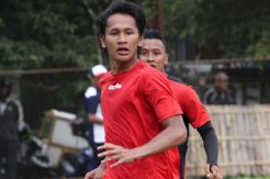 Pintu Yandi Munawar ke Persib Mulai Terbuka