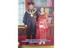 Pilot AirAsia Hobi Naik Moge dan Pelihara Burung