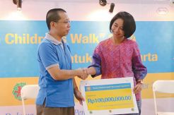 Roche Peduli Anak Penderita...