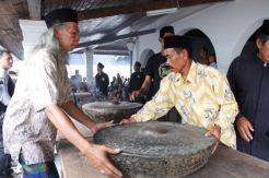 Lestarikan Syiar Islam lewat Siraman Gong Sekati