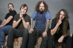 Vokalis Napalm Death Bantah Rumor Keluarnya Sang Gitaris