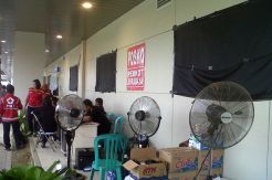 Kaca Crisis Center Ditutupi...