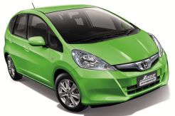 Honda Jazz Hibrid Lebih Nyaman dan Aman