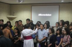 Keluarga Korban AirAsia QZ8501 Gelar Misa Arwah
