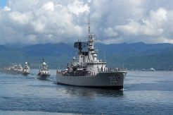 KRI Usman Harun dan Manuel Kasiepo Dikerahkan Cari AirAsia