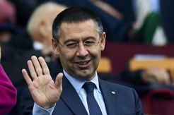 Presiden Barca Tak Tahu Apapun Soal Sepak Bola