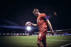 Liverpool Telat Sodorkan Kontrak Gerrard